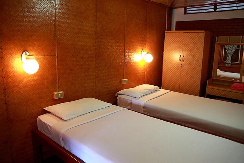 Ben pensión Chiang Rai Habitación foto